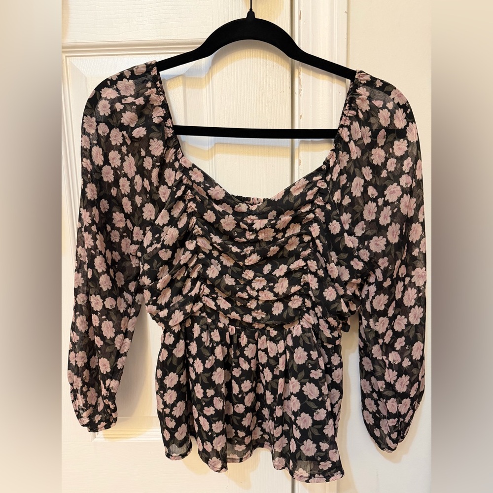 American Eagle Outfitters Black and Pink Floral Blouse - Picture 2 of 4